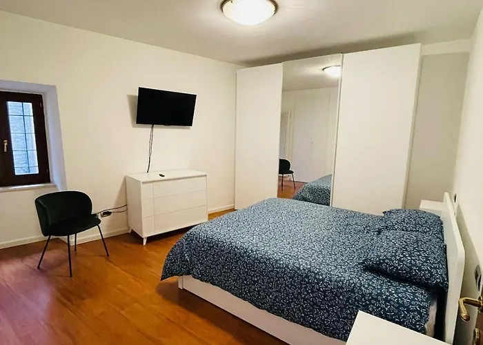 Anna House Old Town *